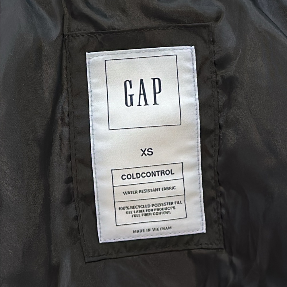 Gap Puffer Jacket - image 5